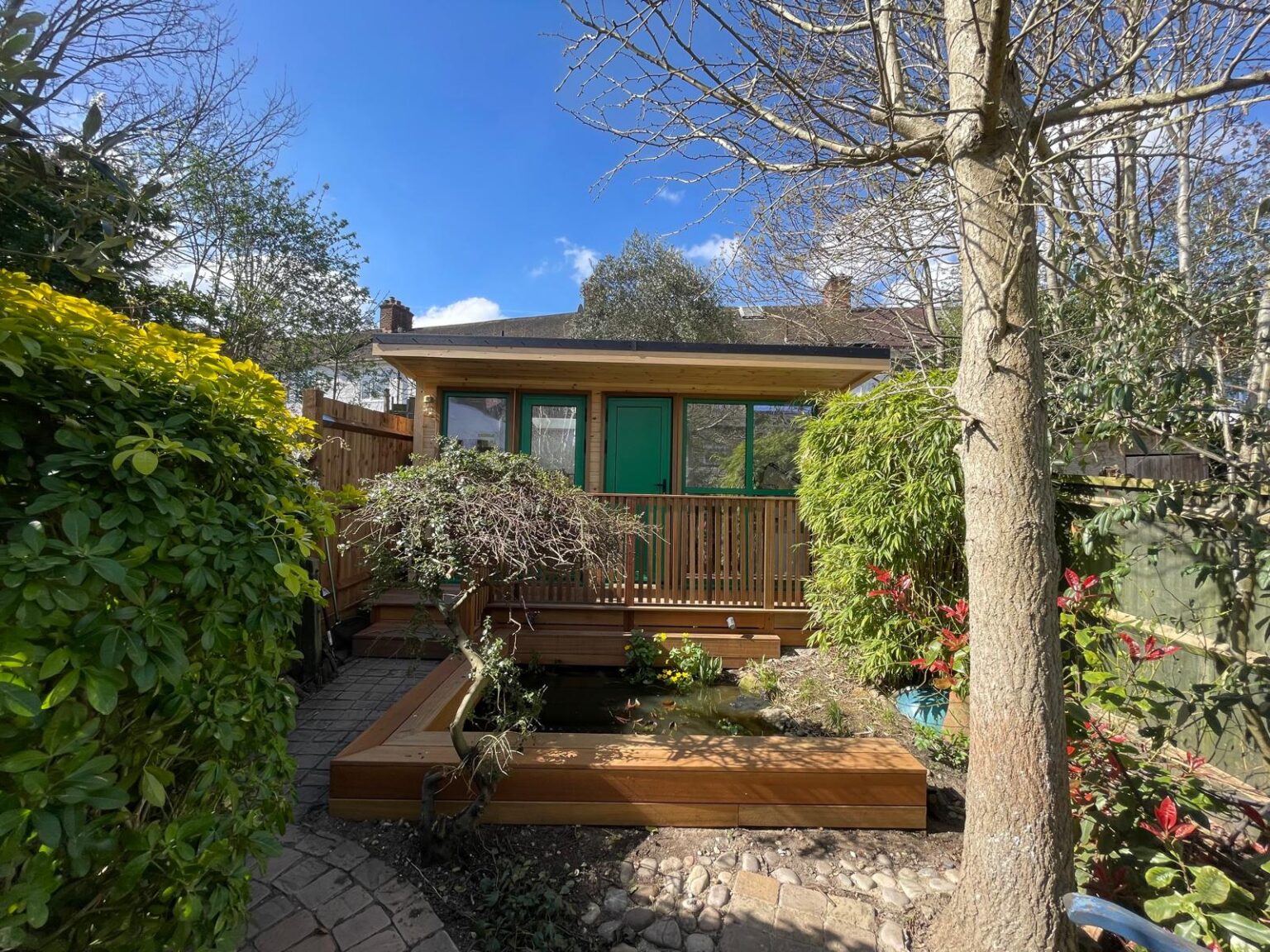 Bespoke garden building by CanaCabins at St Donatts Road, New Cross, South London